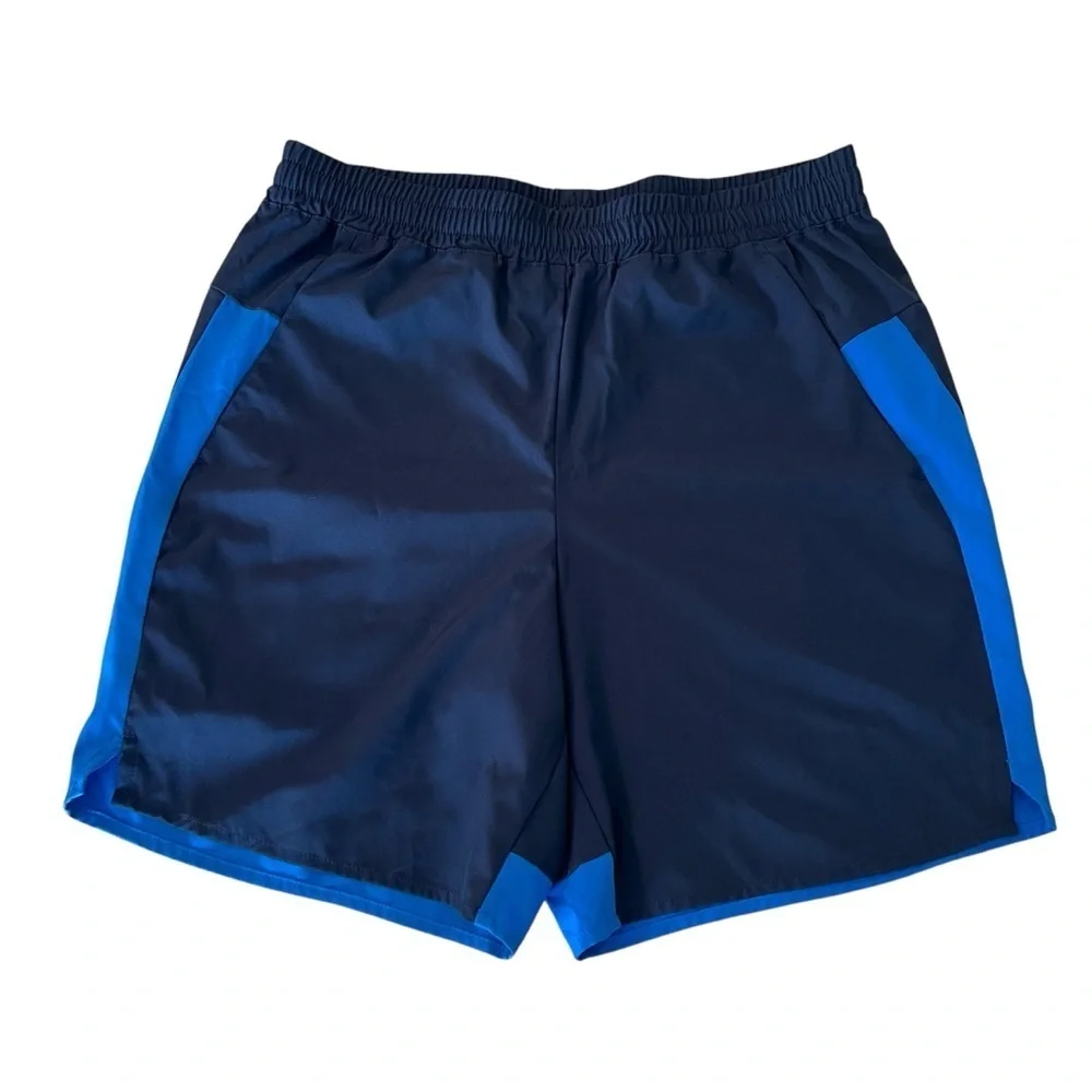 Tek Gear Navy and Blue Athletic Shorts Size Small
